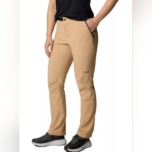 NWT- Columbia Women's Wanoga™ Lightweight Pants. Size 4.